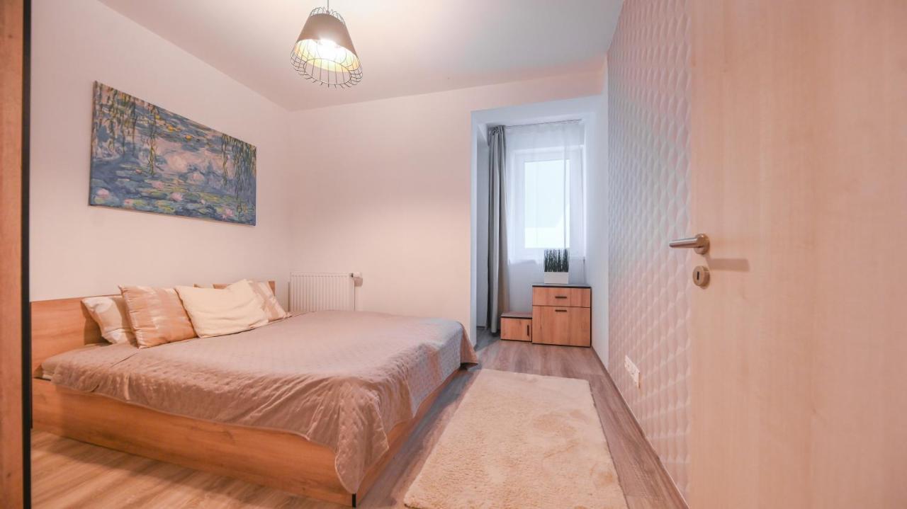 West Park Residence Apartment Budapest Ngoại thất bức ảnh